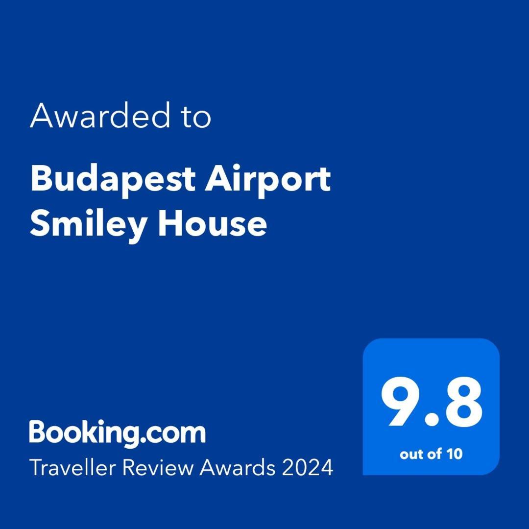 Budapest Airport Smiley House Gyál Eksteriør bilde
